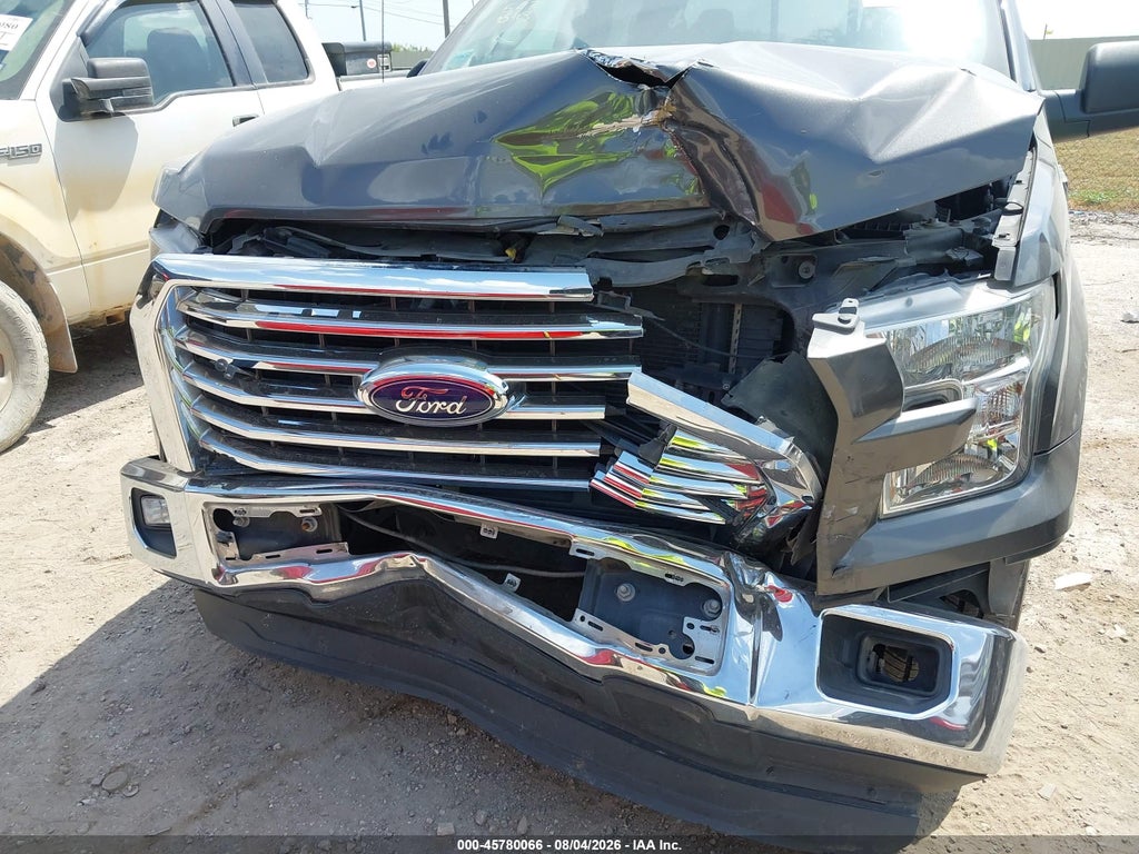 2015 Ford F-150 XLT photo 6