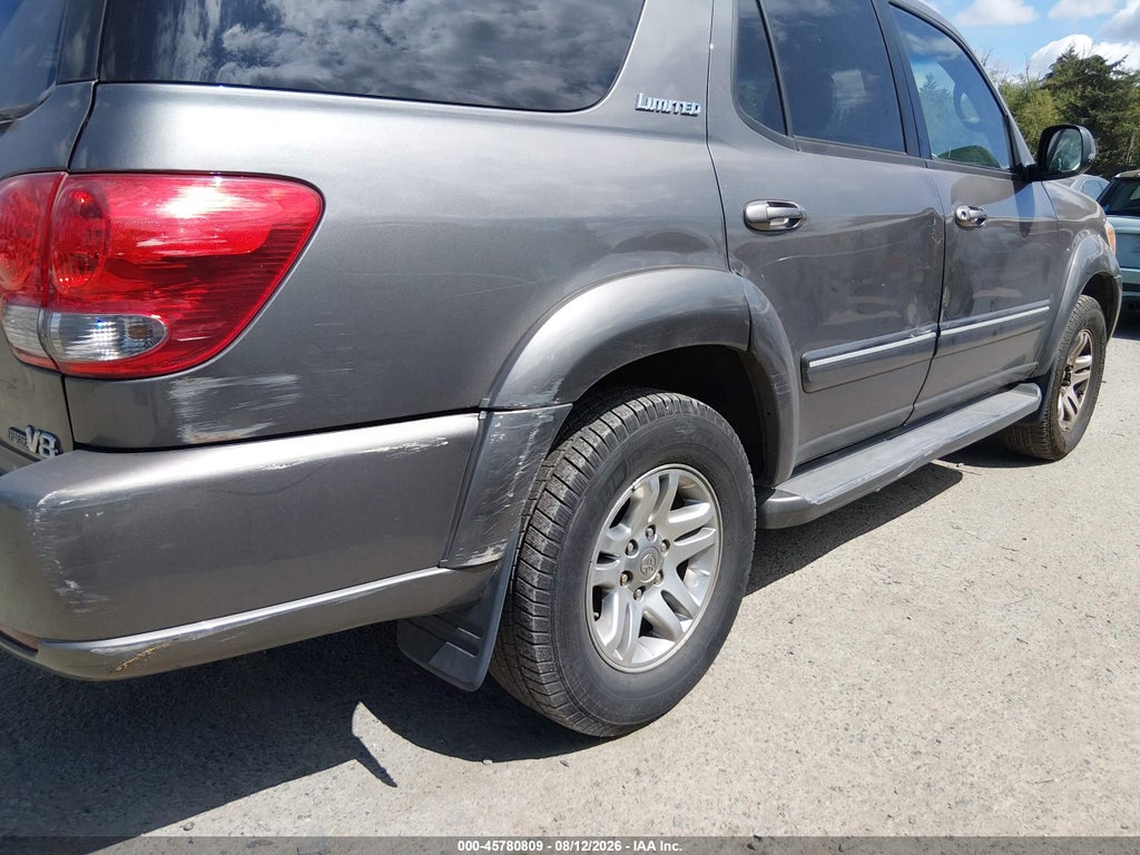 2006 Toyota Sequoia Limited V8 photo 6