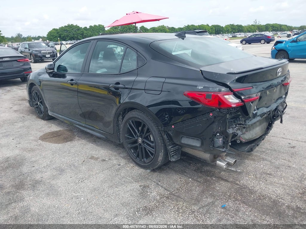 2026 Toyota Camry SE photo 3