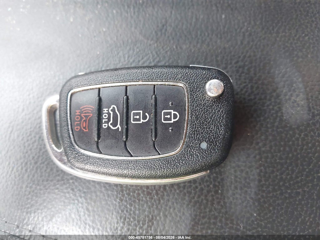 2017 Hyundai Santa FE Sport 2.4L photo 11