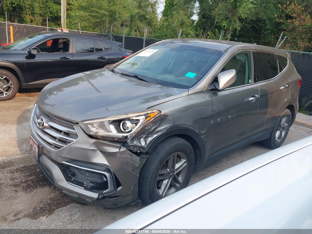 2017 Hyundai Santa FE Sport 2.4L photo 2