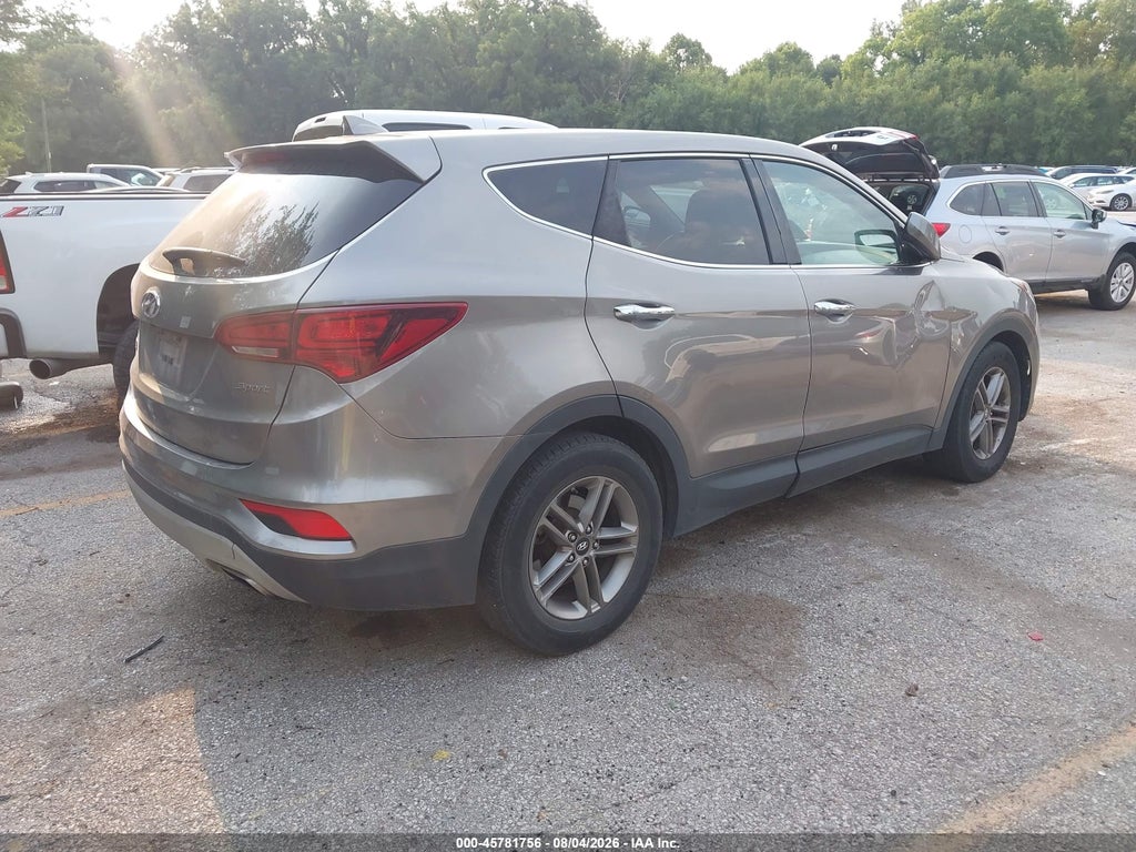 2017 Hyundai Santa FE Sport 2.4L photo 4