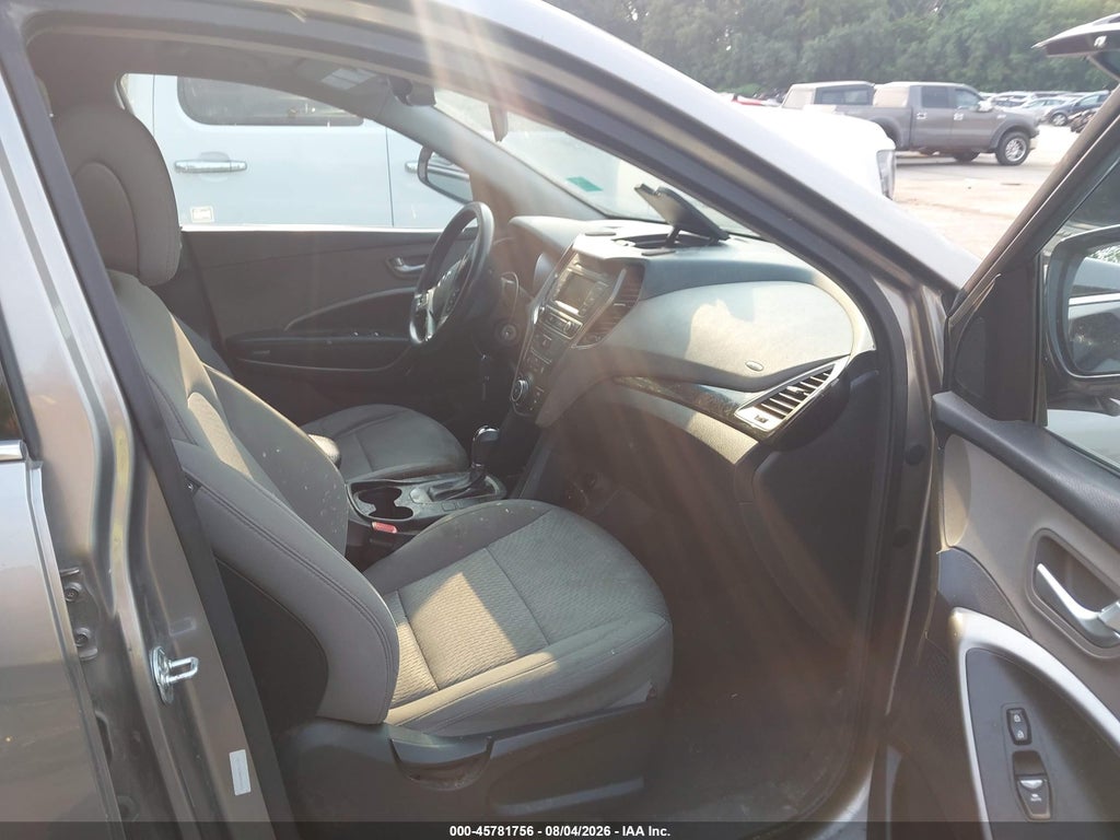 2017 Hyundai Santa FE Sport 2.4L photo 5