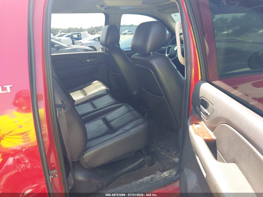 2011 Chevrolet Avalanche 1500 LT1 photo 8