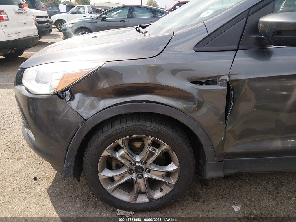 2015 Ford Escape Titanium photo 6
