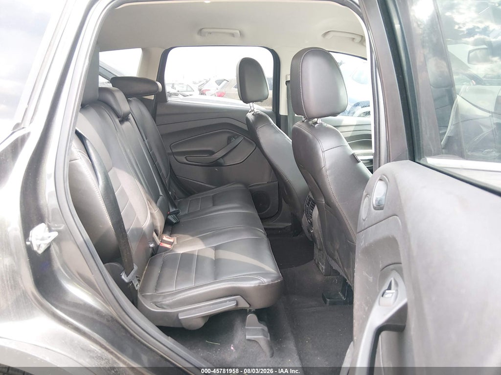 2015 Ford Escape Titanium photo 8