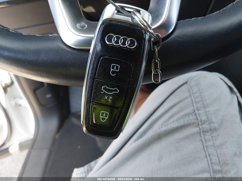 2021 Audi Q8 Prestige 55 Tfsi Quattro Tiptronic photo 11