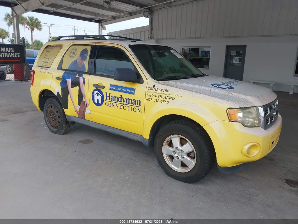 2011 FORD ESCAPE