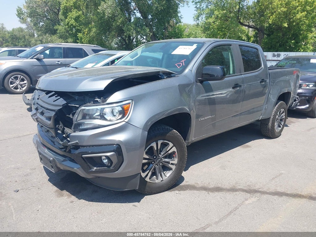 2022 Chevrolet Colorado 4WD Short Box Z71 photo 2