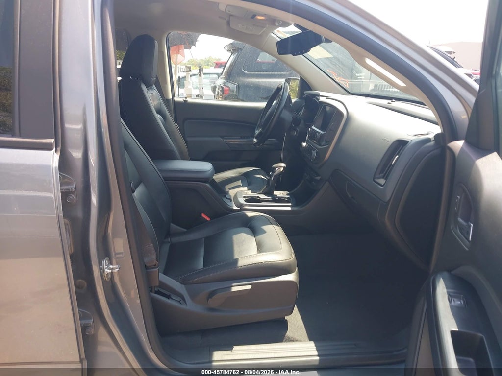 2022 Chevrolet Colorado 4WD Short Box Z71 photo 5