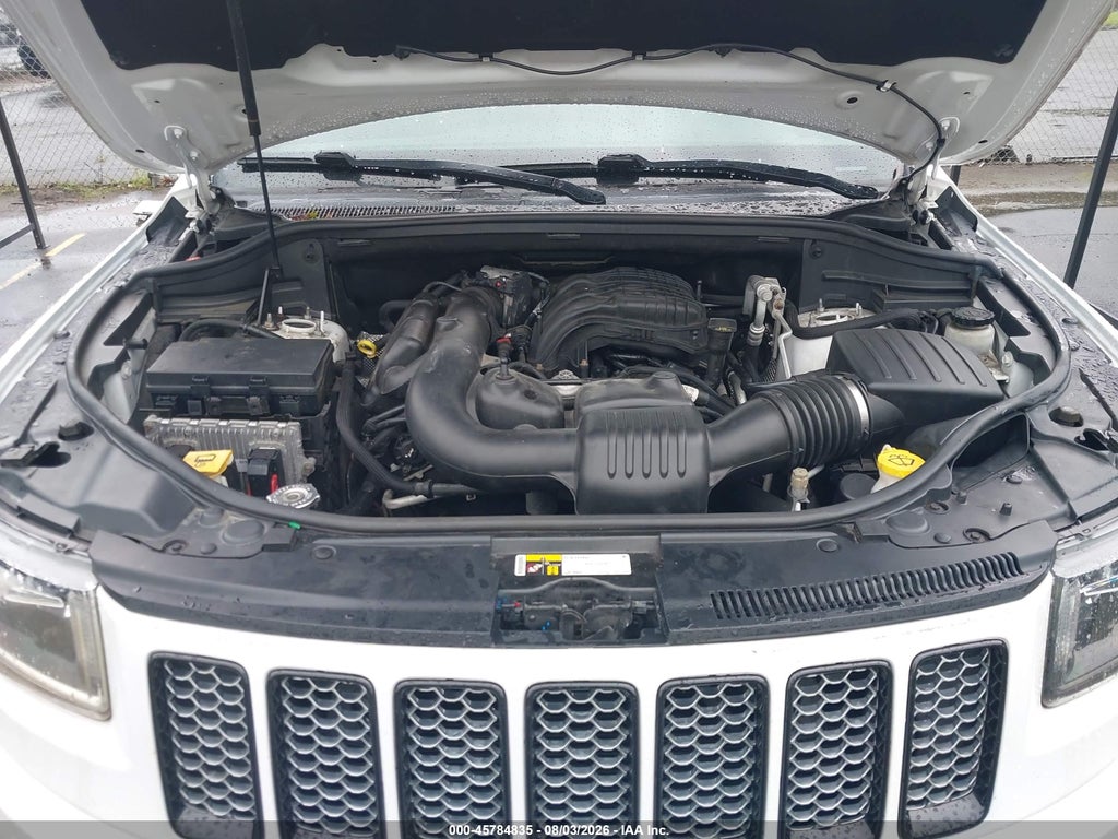 2015 Jeep Grand Cherokee Altitude photo 10
