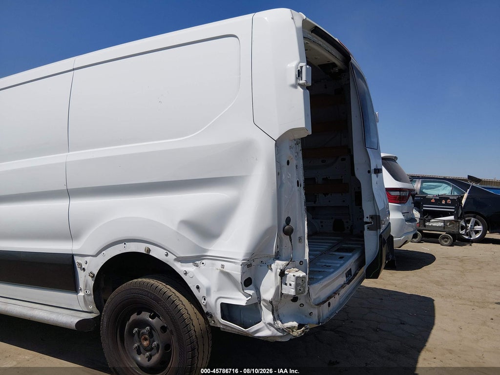 2024 Ford Transit-250 photo 6