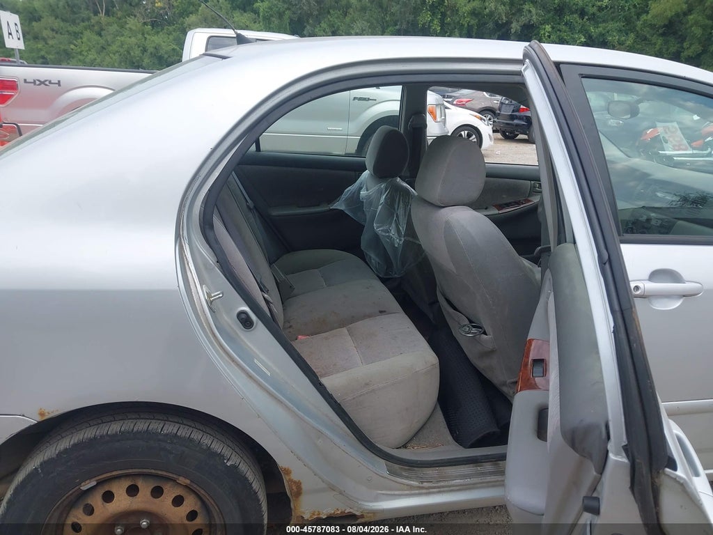 2006 Toyota Corolla LE photo 8