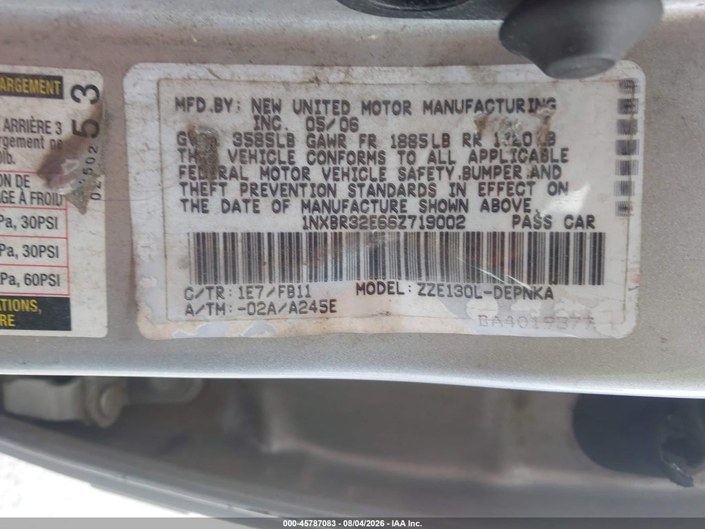 2006 Toyota Corolla LE photo 9
