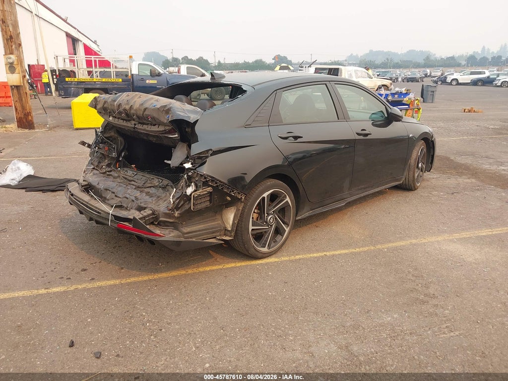 2022 Hyundai Elantra N Line photo 4
