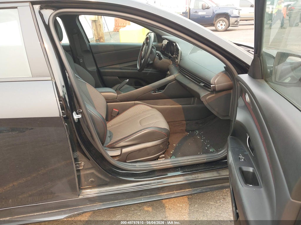 2022 Hyundai Elantra N Line photo 5