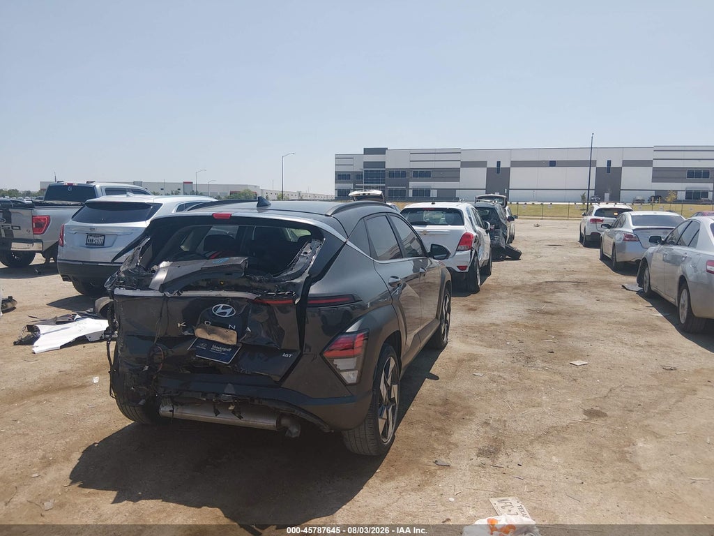 2024 Hyundai Kona Limited photo 4