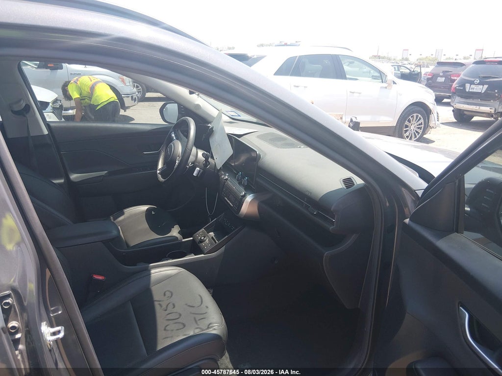 2024 Hyundai Kona Limited photo 5