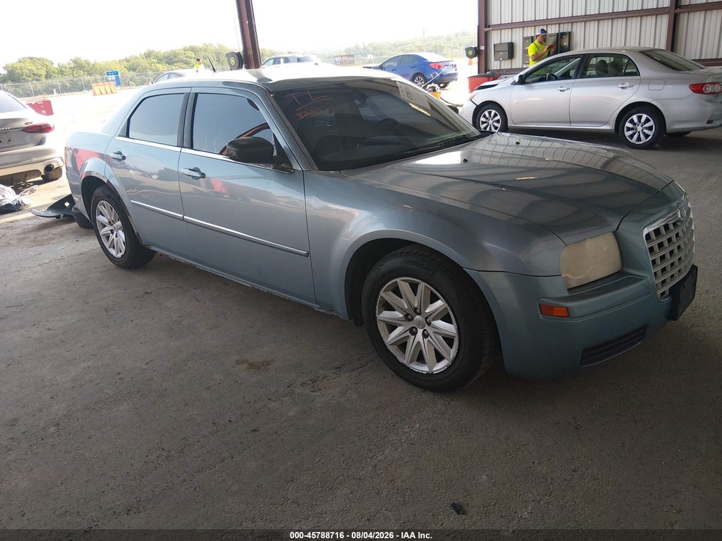 2008 Chrysler 300 LX photo 1