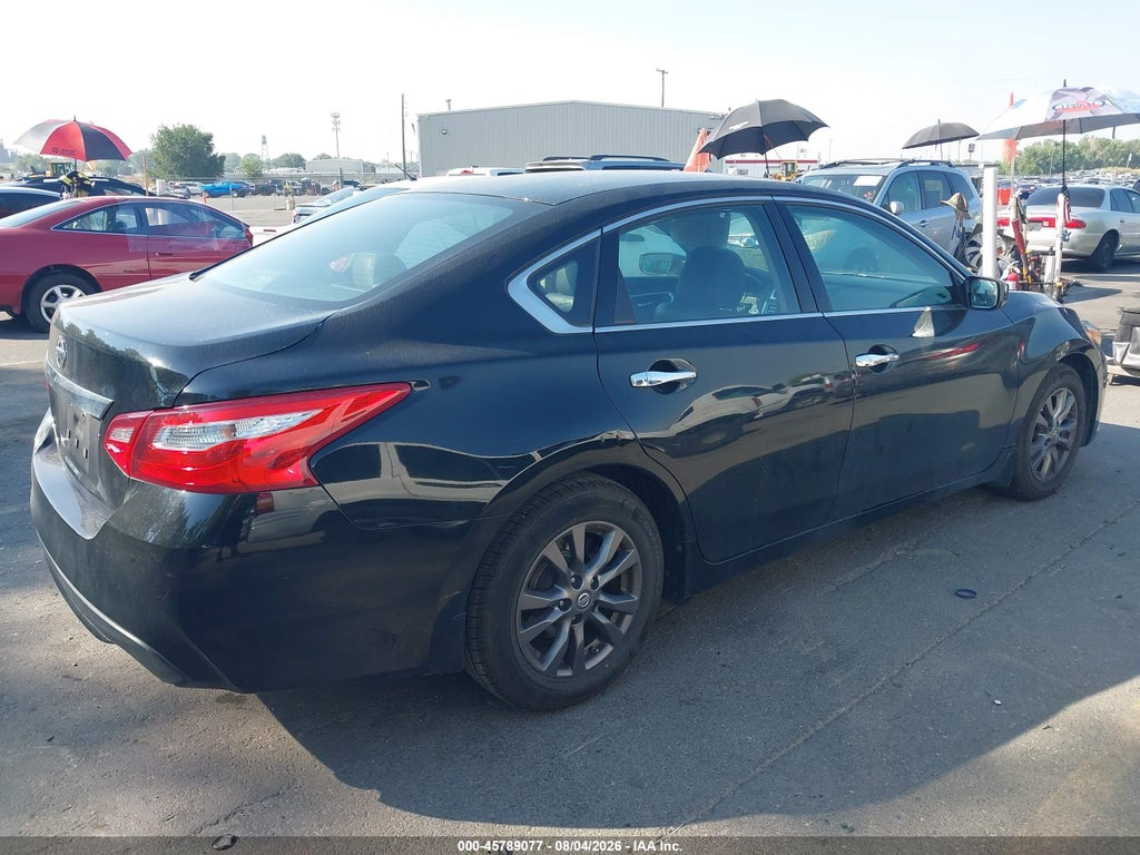 2016 Nissan Altima 2.5 S photo 4