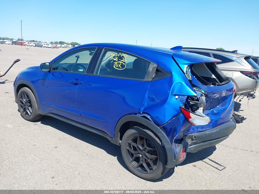 2018 Honda HR-V LX photo 3