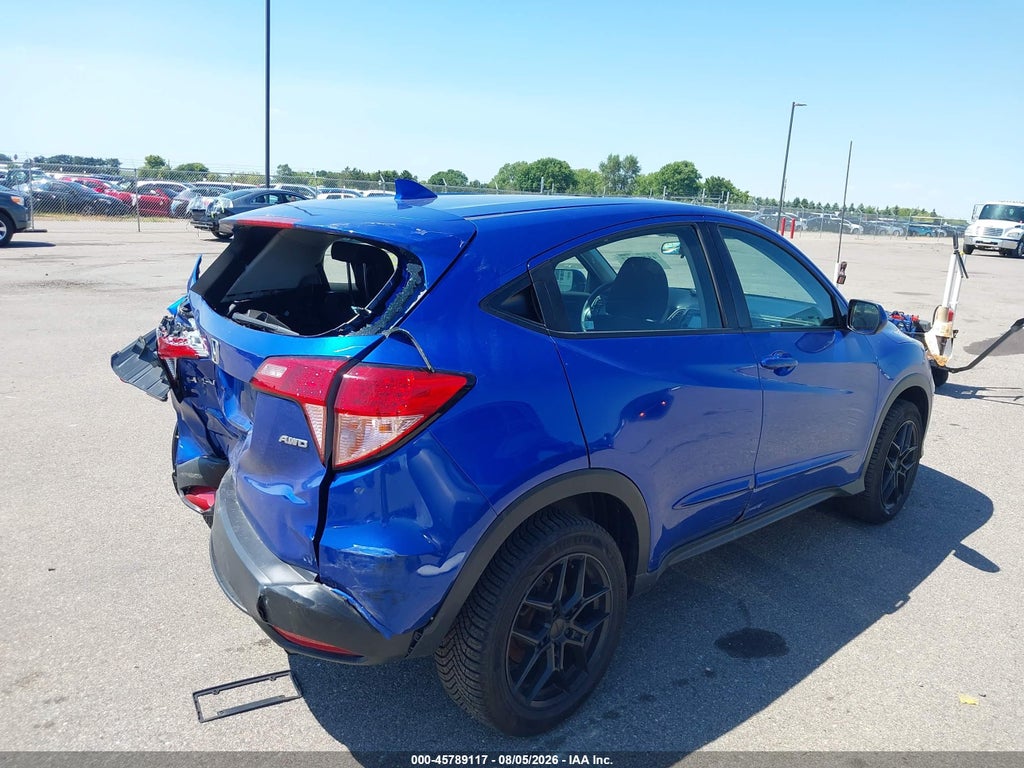 2018 Honda HR-V LX photo 4