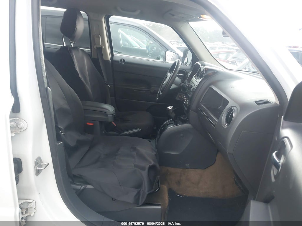 2016 Jeep Patriot Sport photo 5