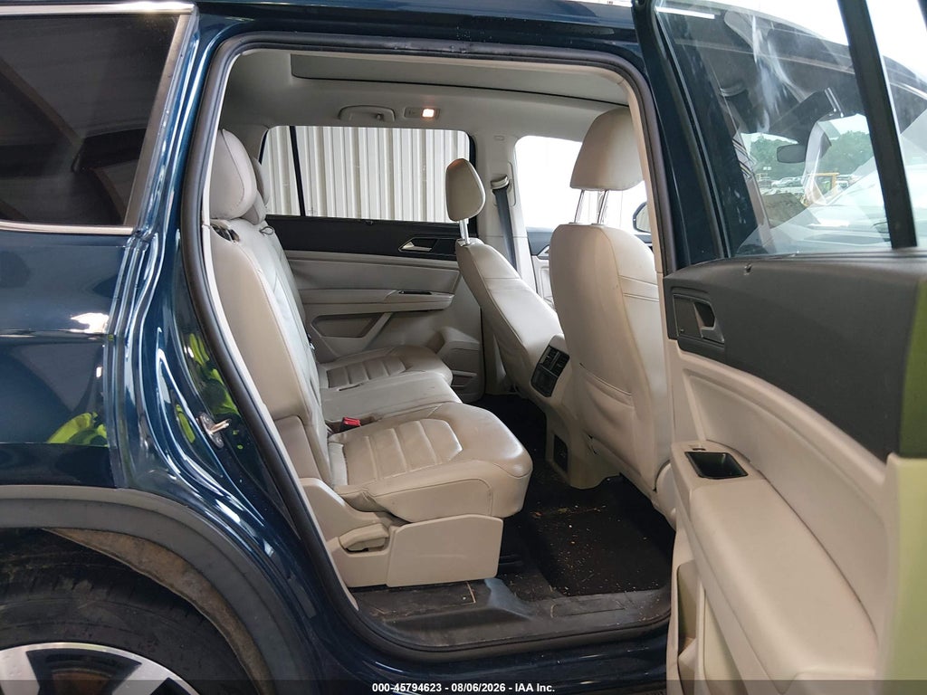 2019 Volkswagen Atlas 3.6L V6 SEL Premium photo 8