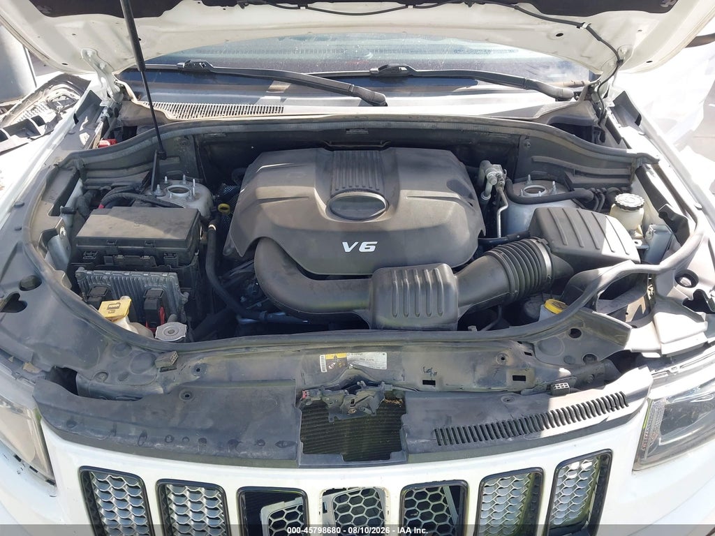 2015 Jeep Grand Cherokee Altitude photo 10