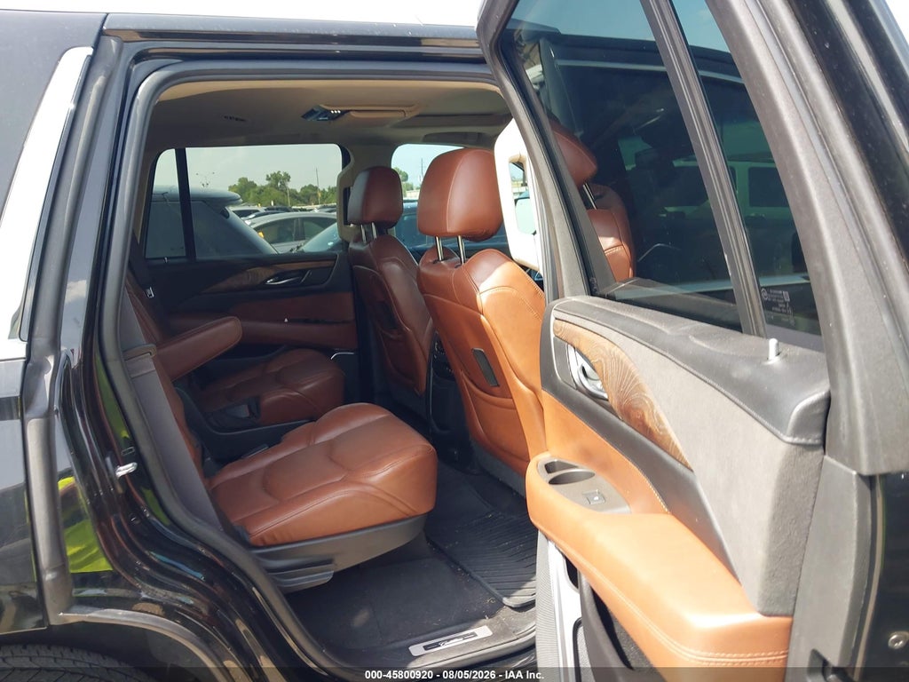 2017 Cadillac Escalade Premium Luxury photo 8