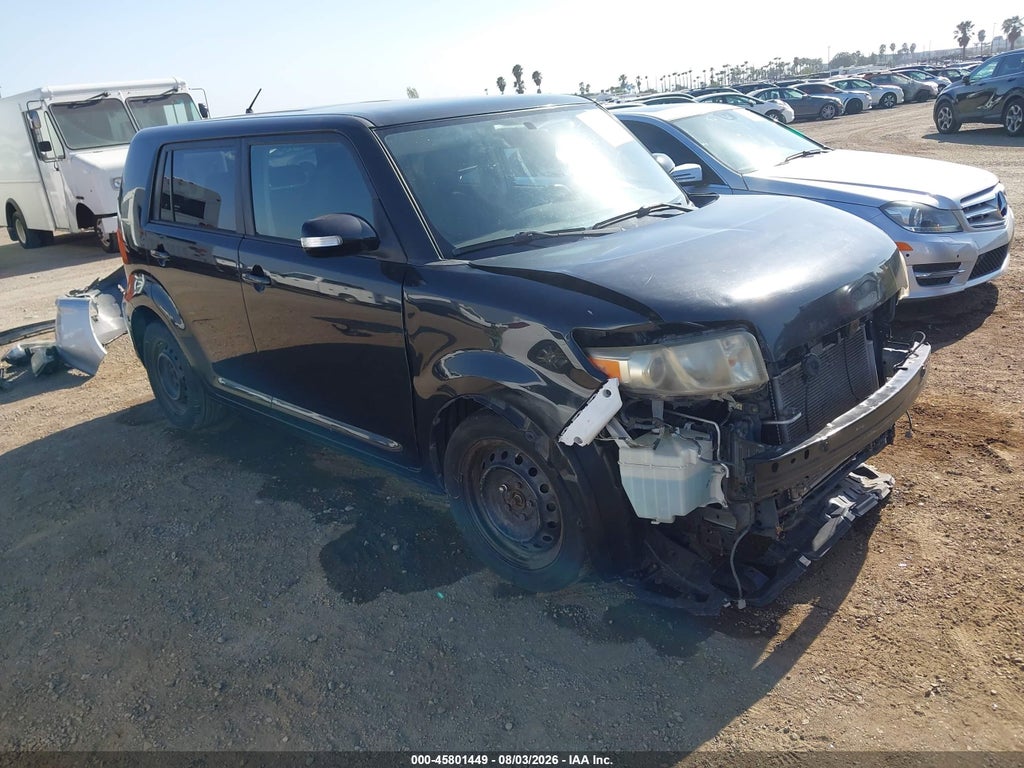 2013 Scion XB photo 1