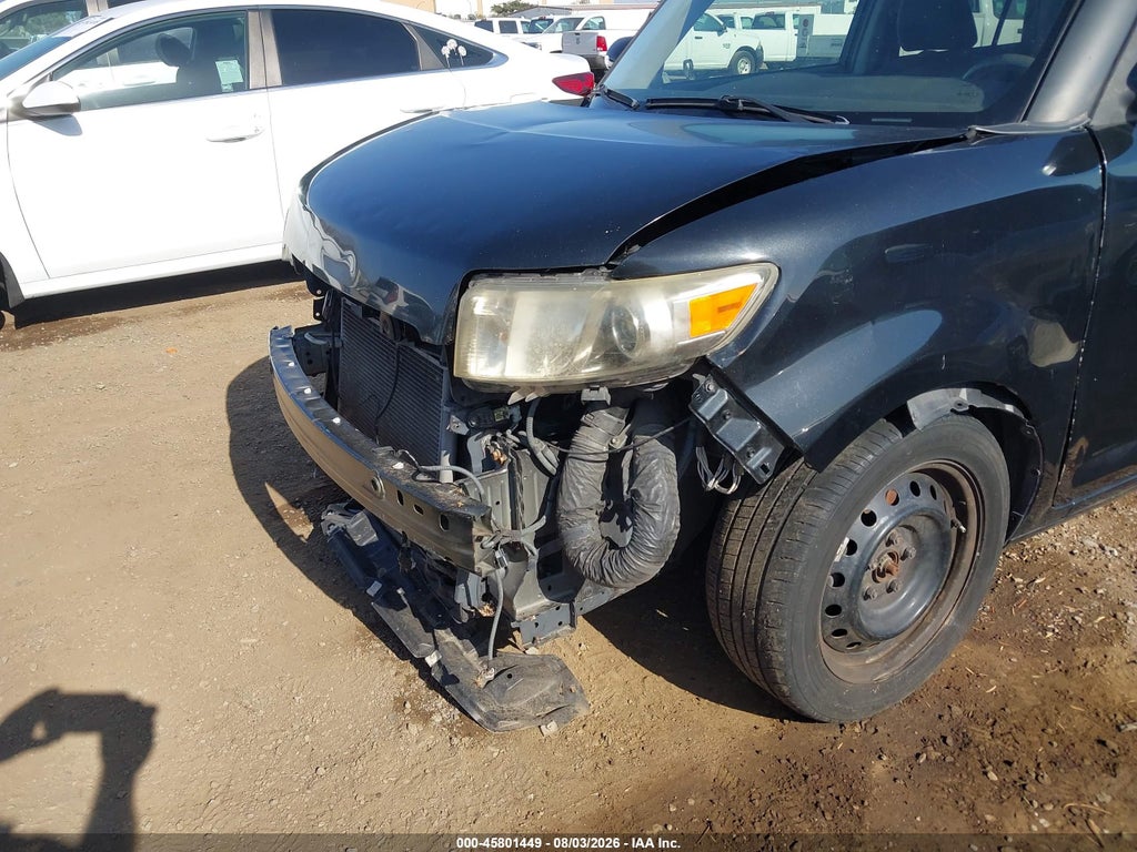 2013 Scion XB photo 6