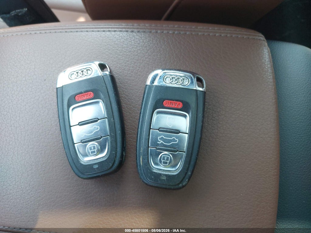 2012 Audi Q5 2.0T Premium photo 11
