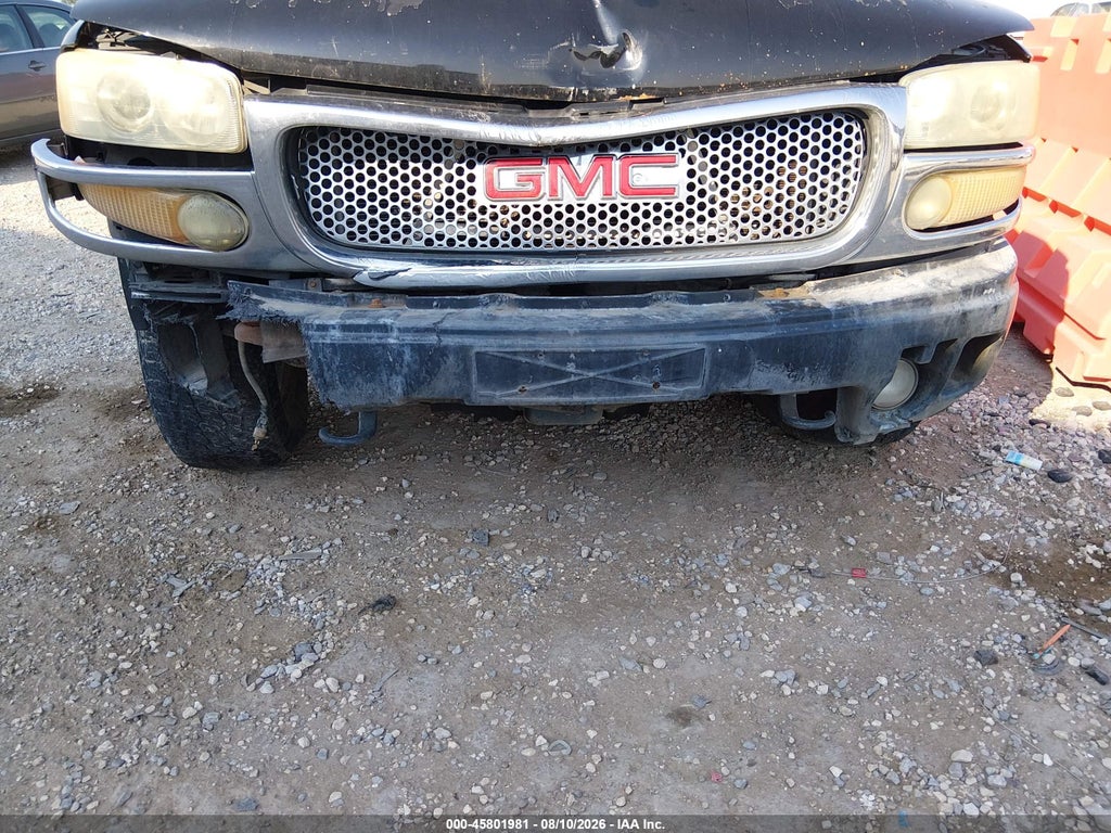 2003 GMC Yukon XL 1500 Denali photo 6