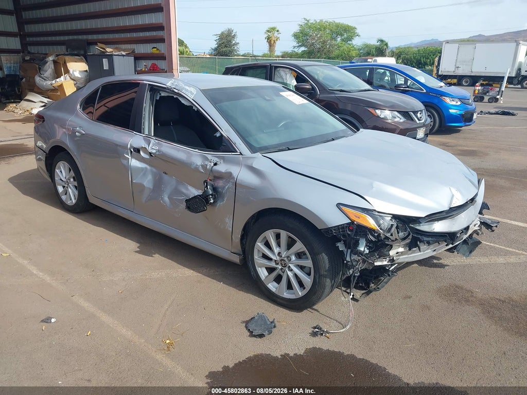 TOYOTA CAMRY 2022