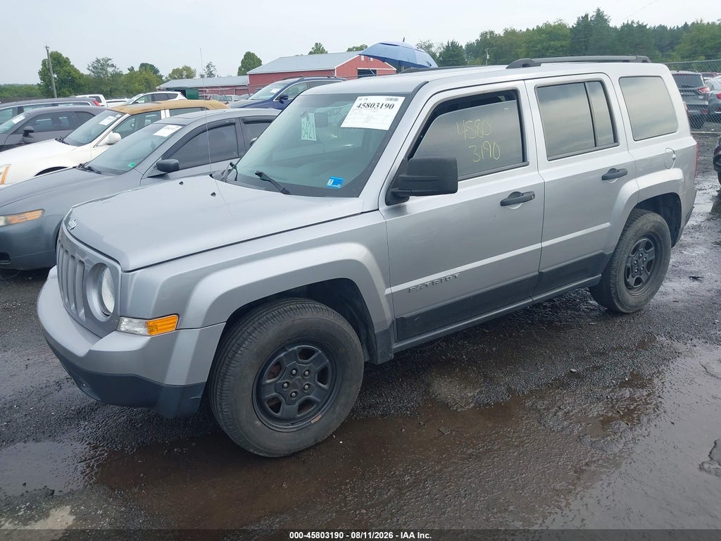 2016 Jeep Patriot Sport photo 2