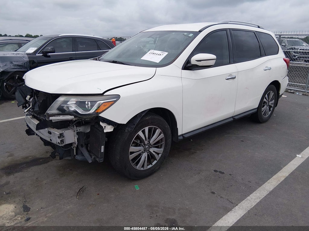 2020 Nissan Pathfinder S 2WD photo 2