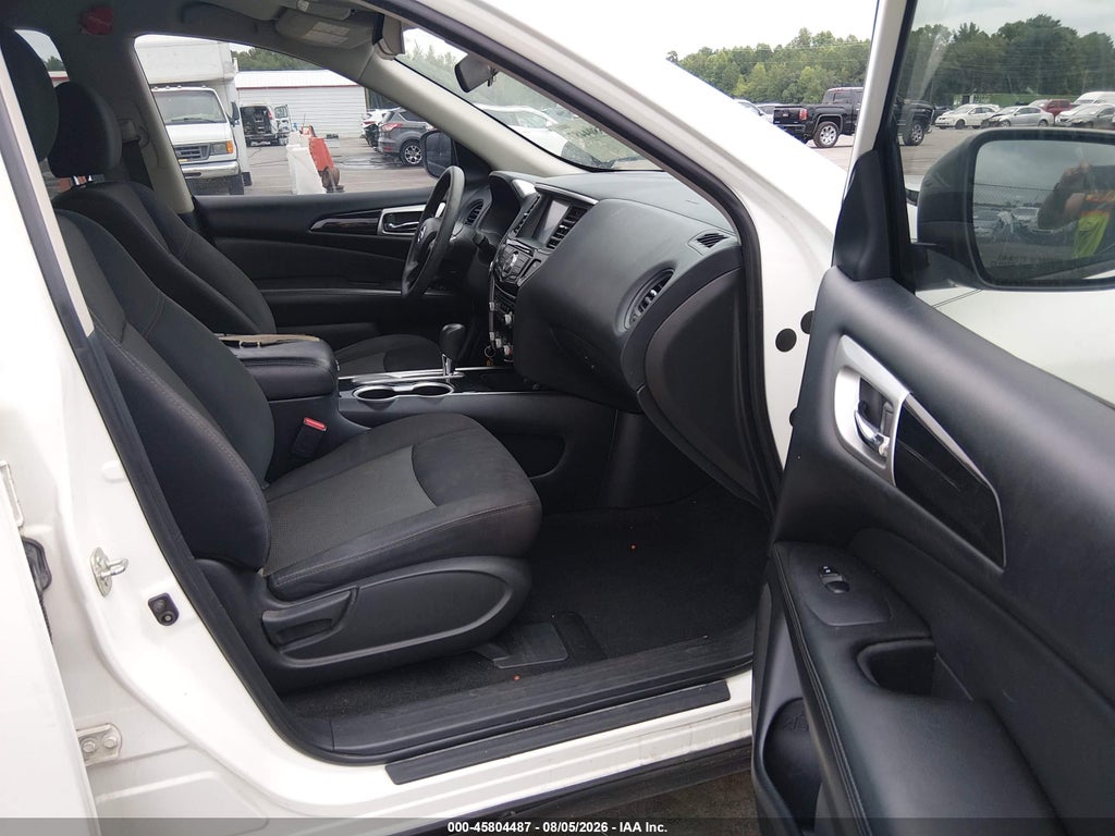 2020 Nissan Pathfinder S 2WD photo 5