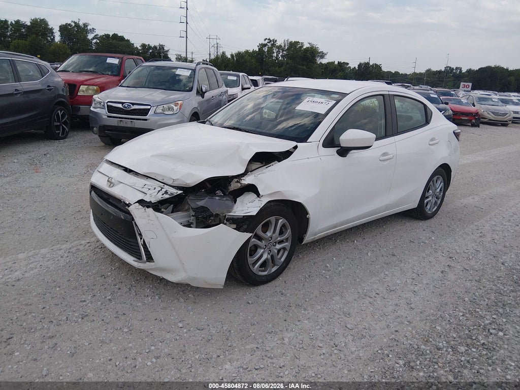 2016 Scion IA photo 2