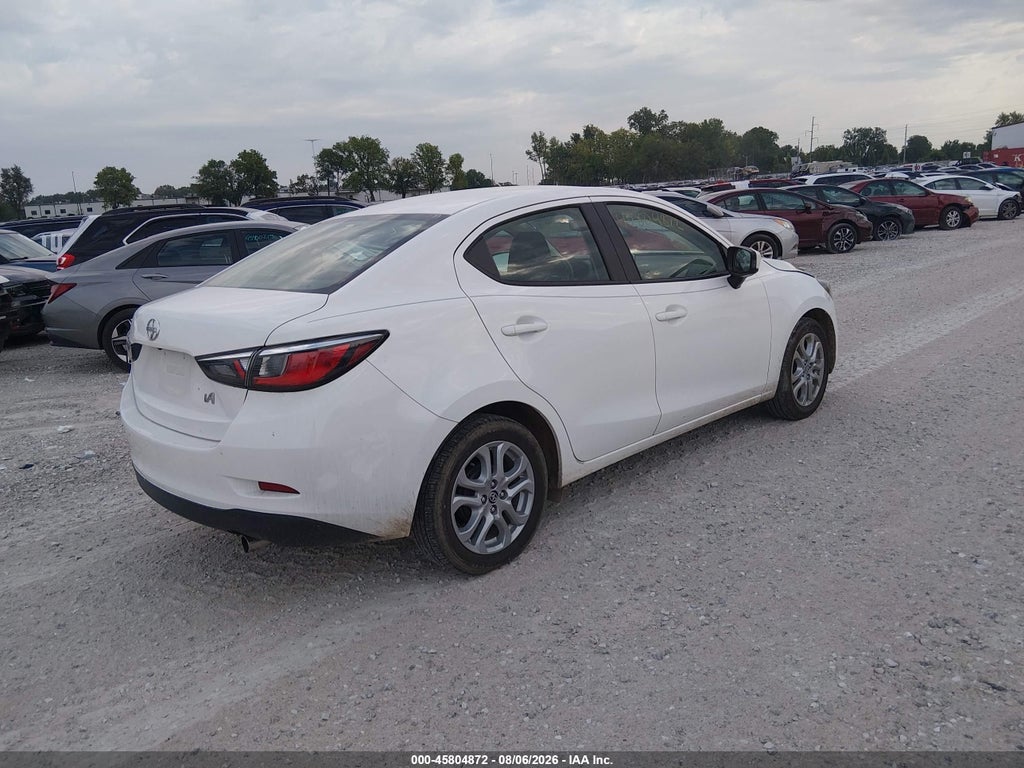2016 Scion IA photo 4