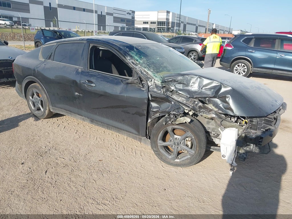 KIA K4 2025