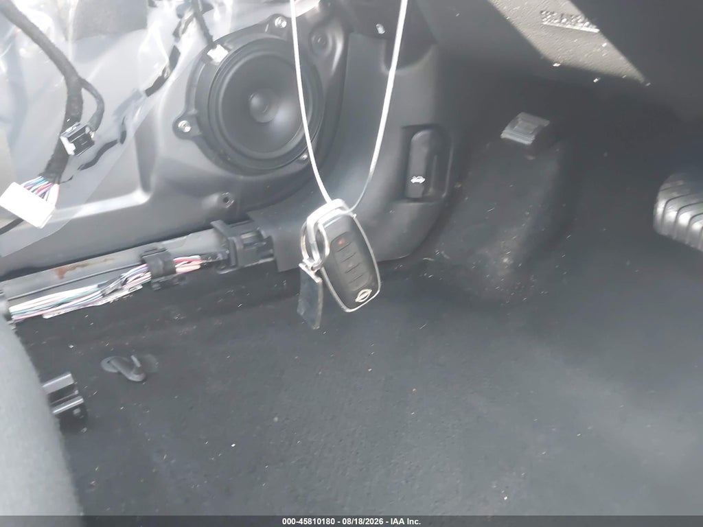 2024 Nissan Sentra SV Xtronic CVT photo 11