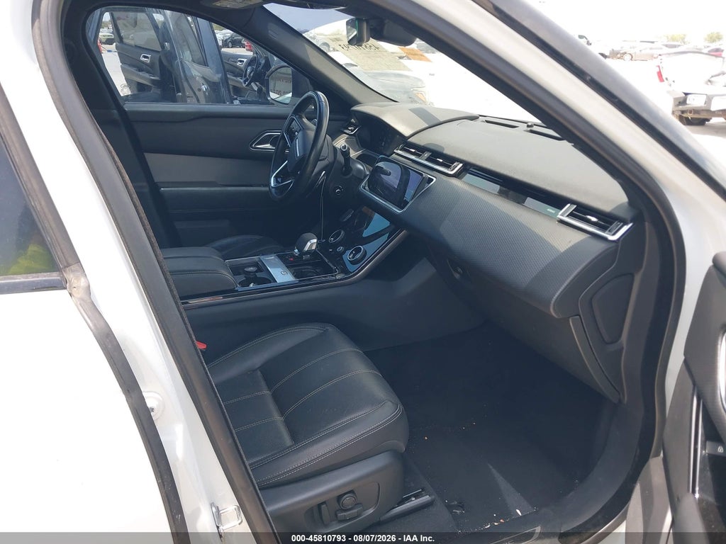 2021 Land Rover Range Rover Velar P250 R-Dynamic S photo 5