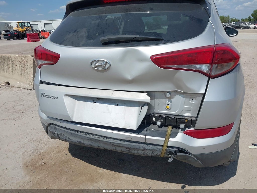 2016 Hyundai Tucson SE photo 6