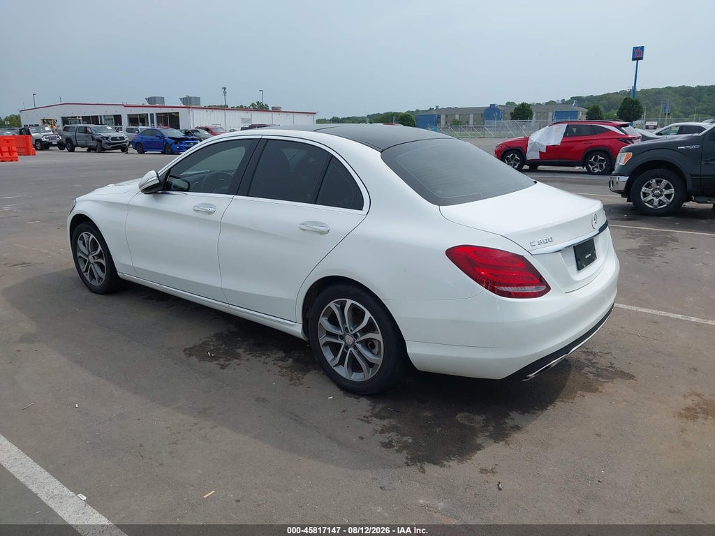 2015 Mercedes-Benz C 300 4MATIC photo 3