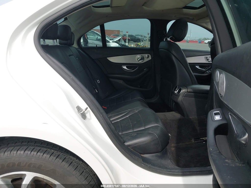 2015 Mercedes-Benz C 300 4MATIC photo 8