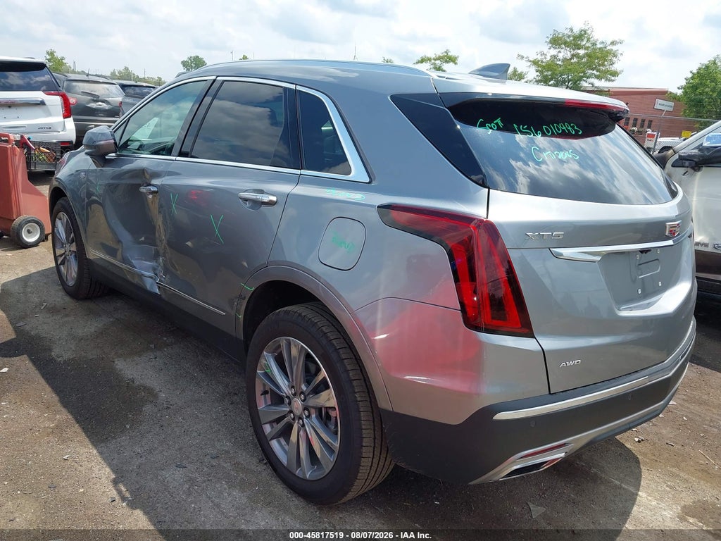 2025 Cadillac XT5 AWD Premium Luxury photo 3