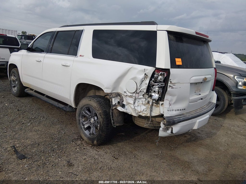2020 Chevrolet Suburban 4WD LT photo 3