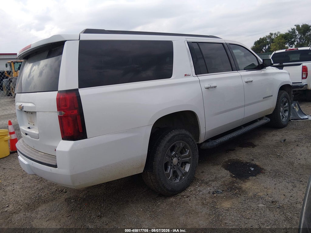 2020 Chevrolet Suburban 4WD LT photo 4
