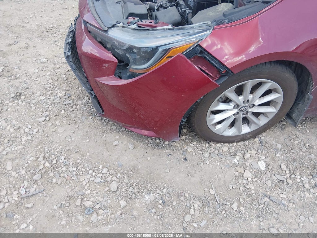 2022 Toyota Corolla LE photo 6